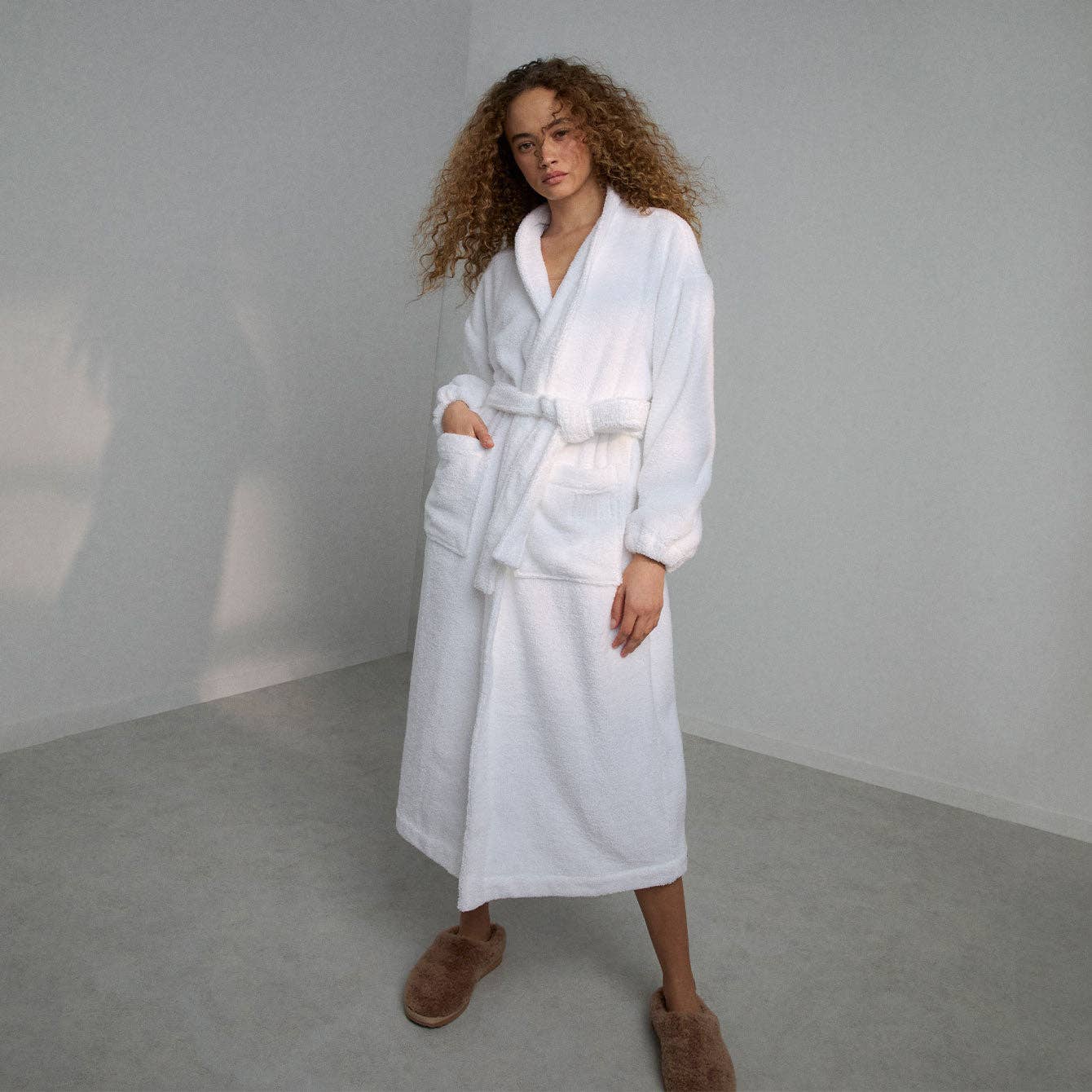 Spa Terry Robe: Sincere White / M
