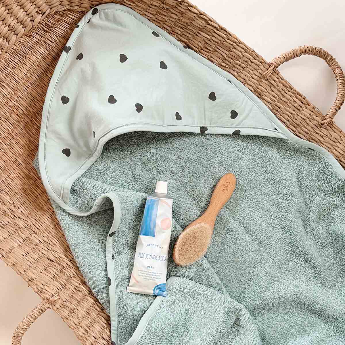 Colette Baby Bath Cape - Heart Blue Spray