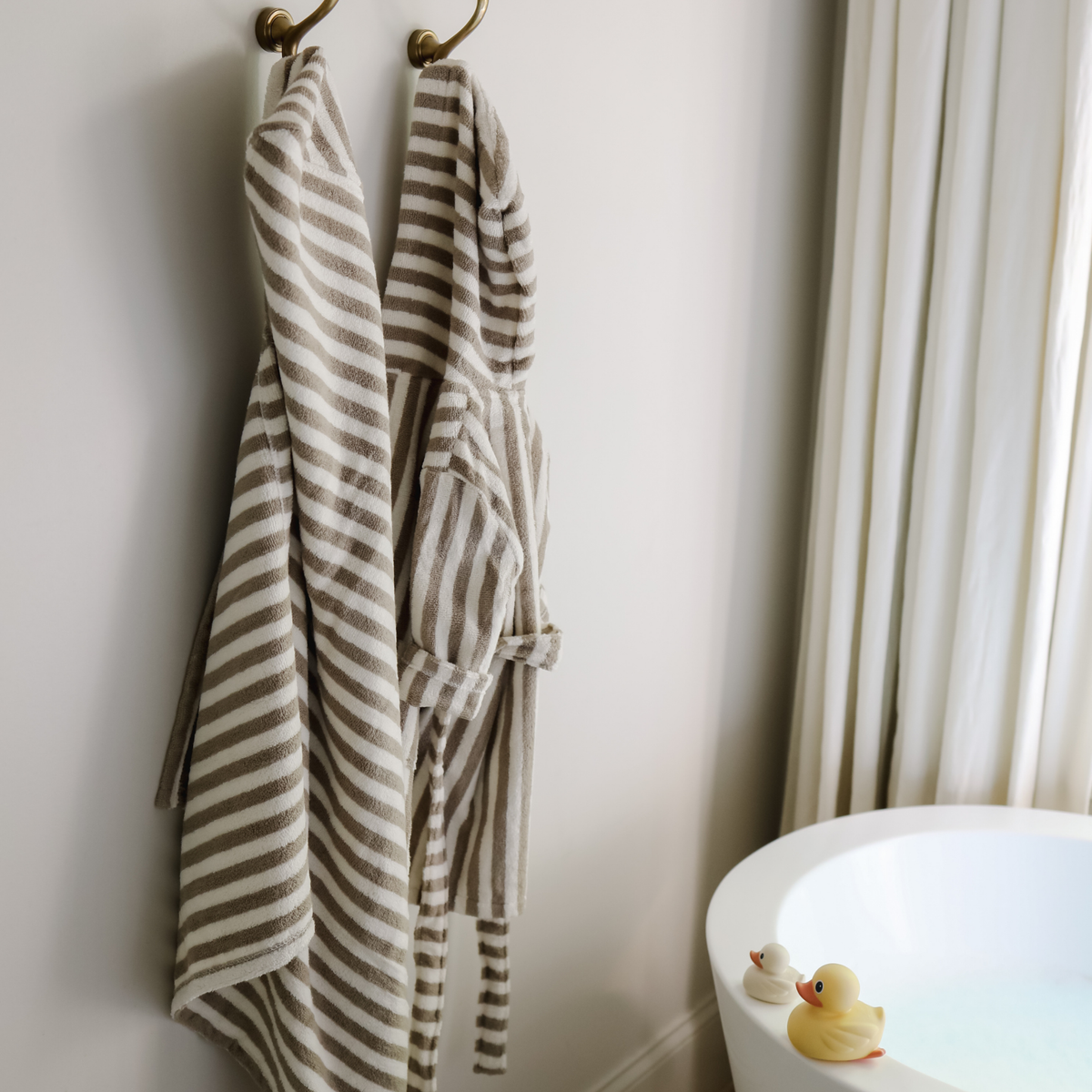 Hooded Towel in Birch in use after a bath