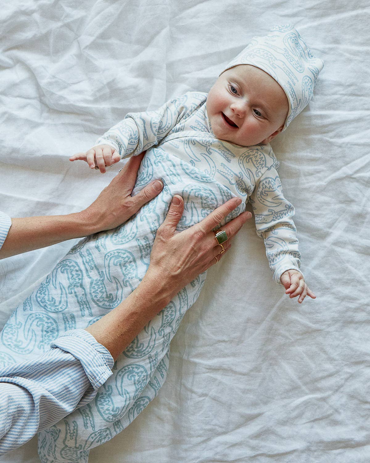 Take Me Home Outfit — Alligator | Bay Blue