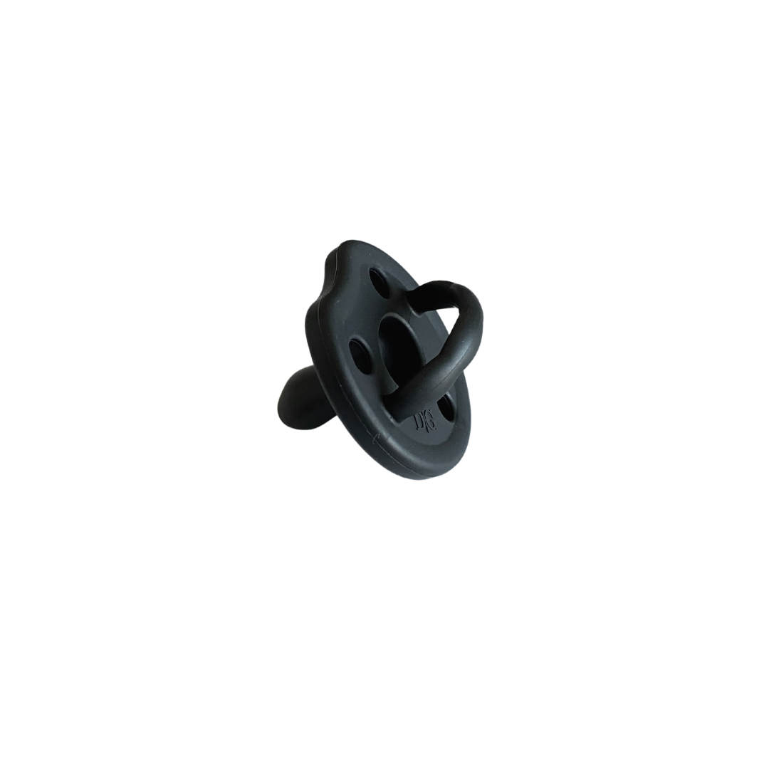 Classic Pacifier || Natural Nipple || Midnight