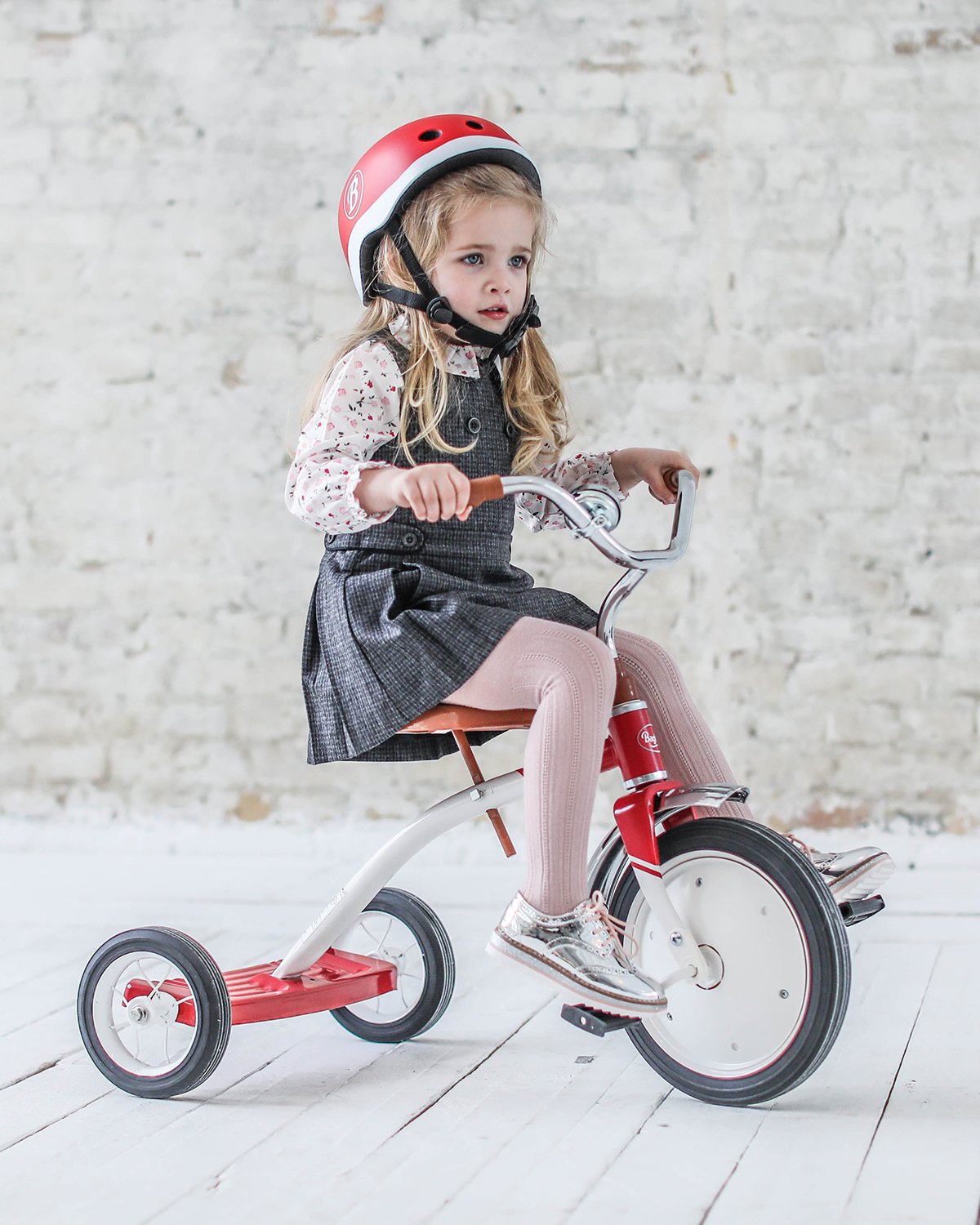 Ride-on Vintage Red Tricycle