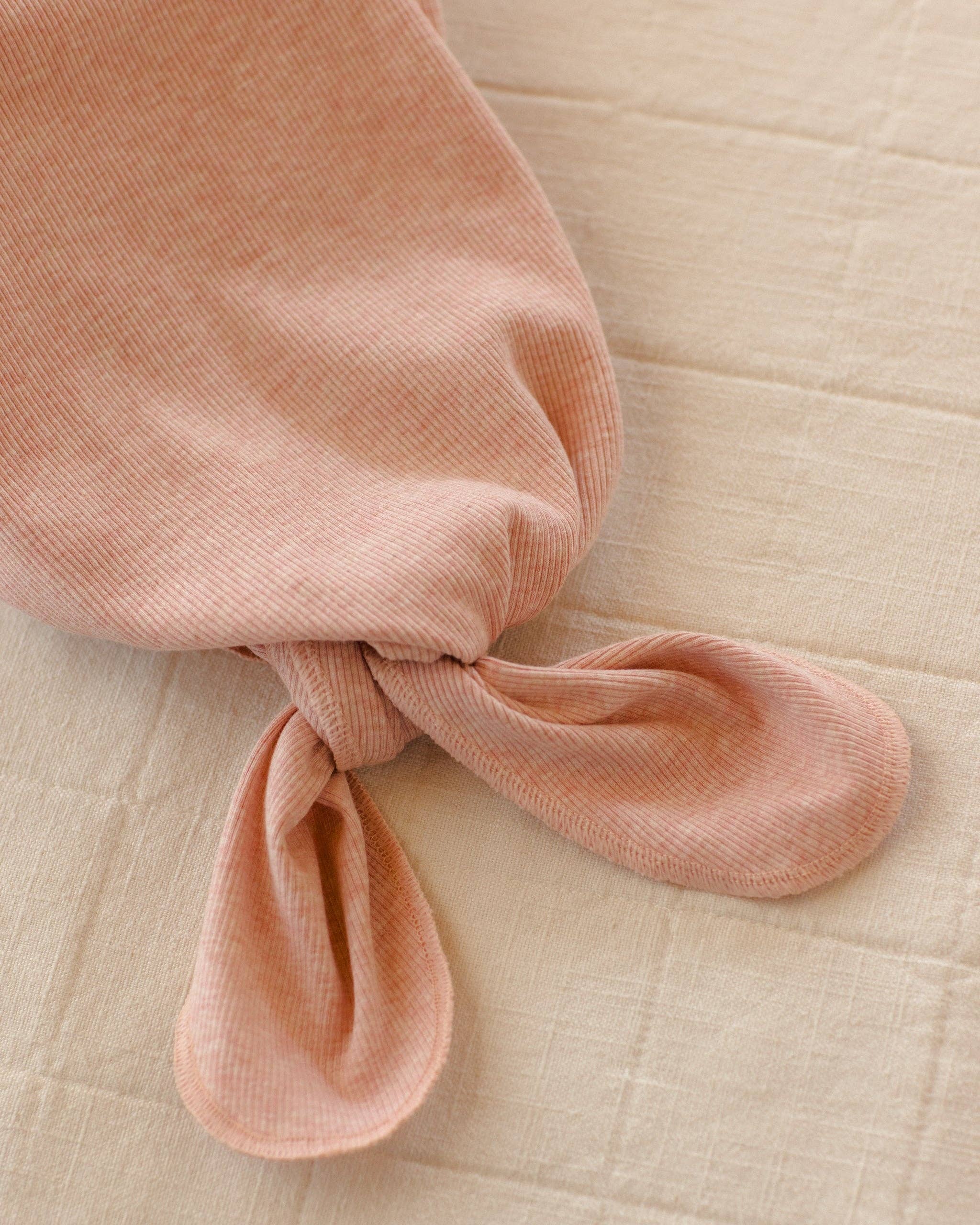 Knotted Baby Gown + Hat Rose: OS