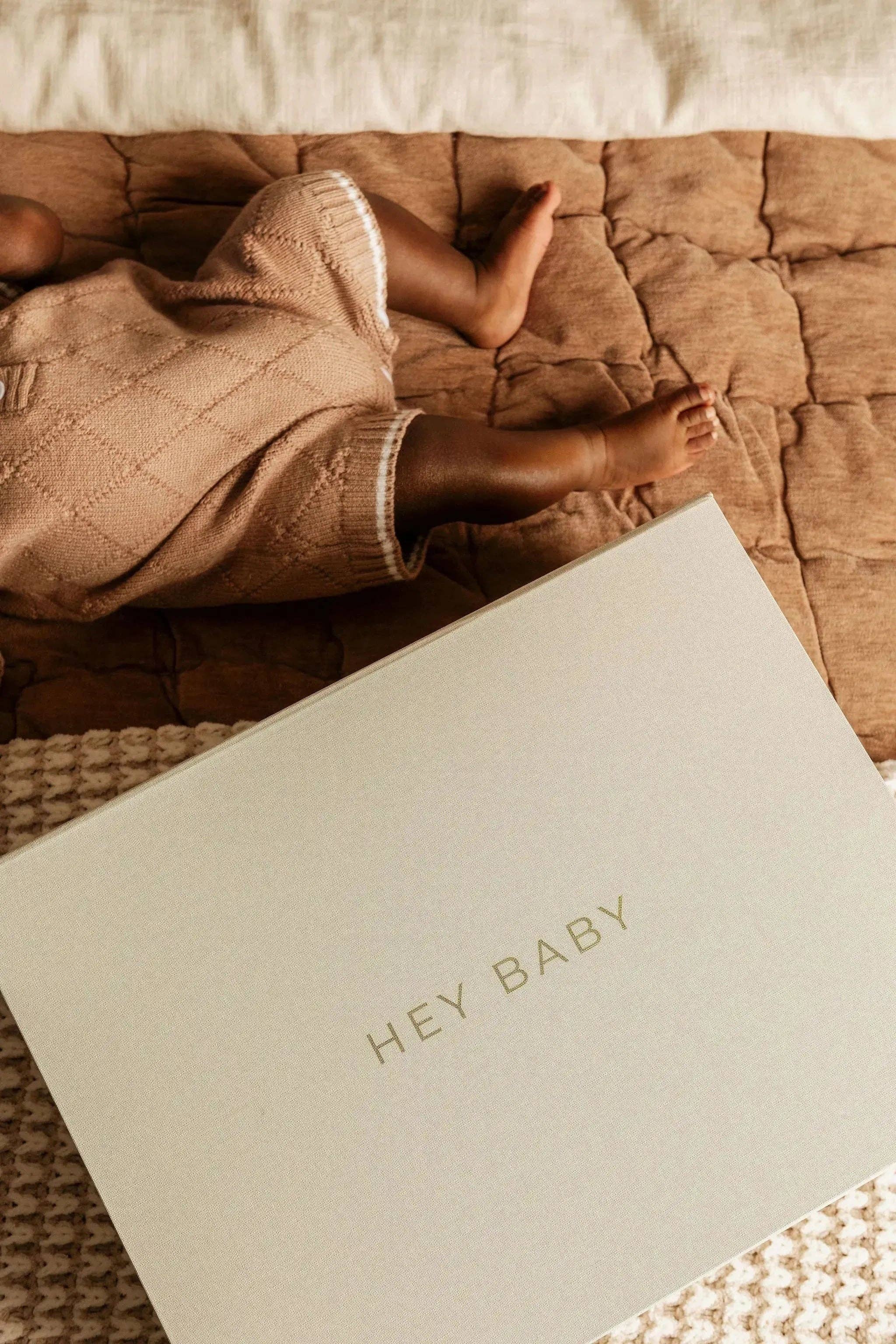 Le Lolo linen baby keepsake box, the covered vessel The Keepsake Edit arrives in