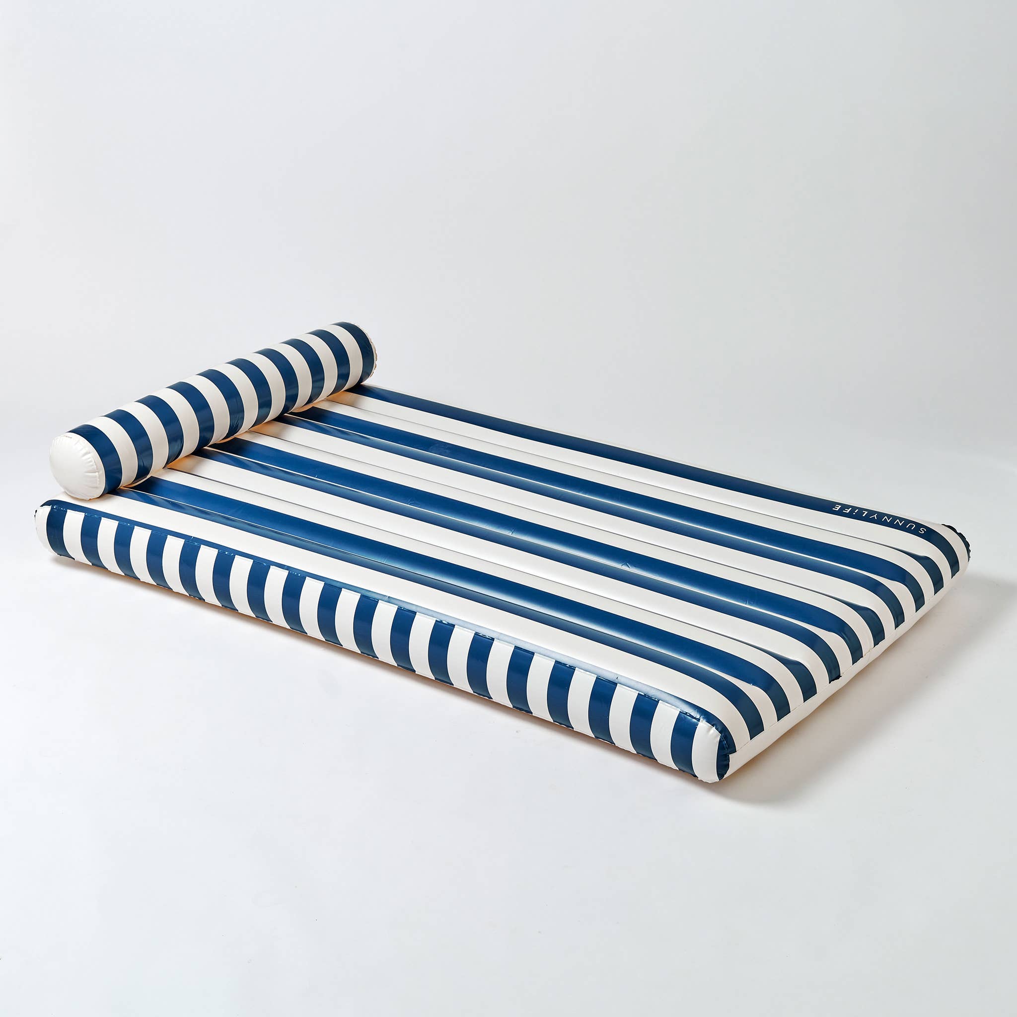 Luxe Lilo  Marine Stripe