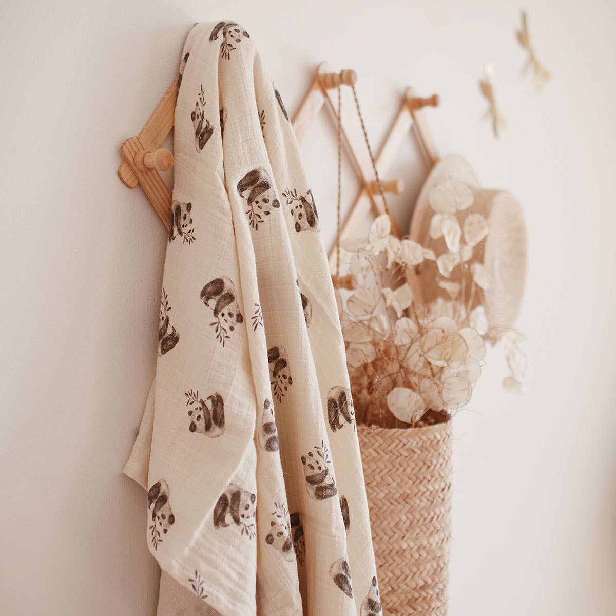 Bianca Swaddle - Panda Print/Natural