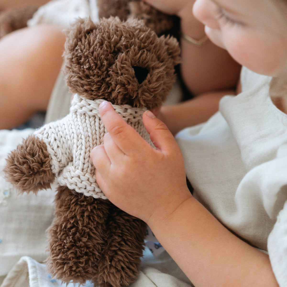 Milo Bear, Mini
