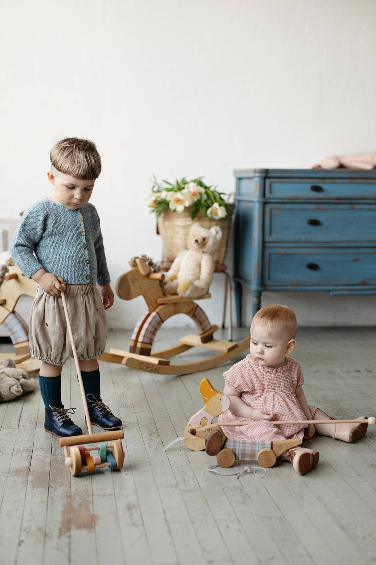 Wooden Push Toy Rattle