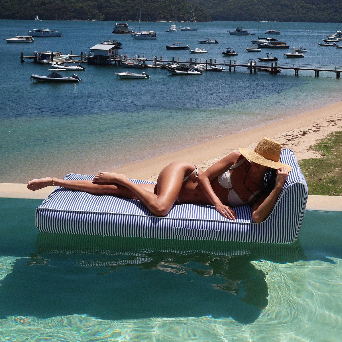 Luxe Lounger Le Weekend Navy Stripe