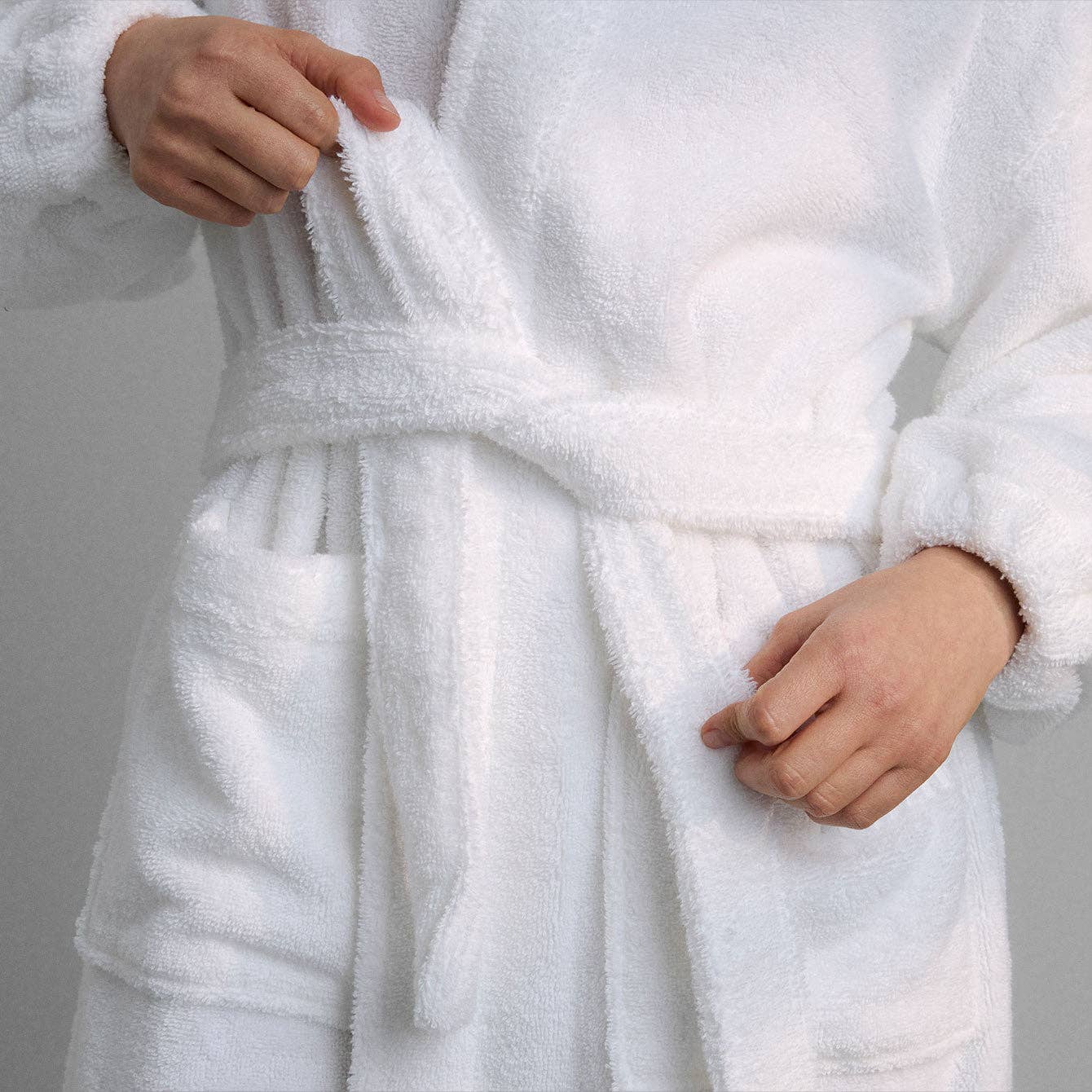 Spa Terry Robe: Sincere White / M