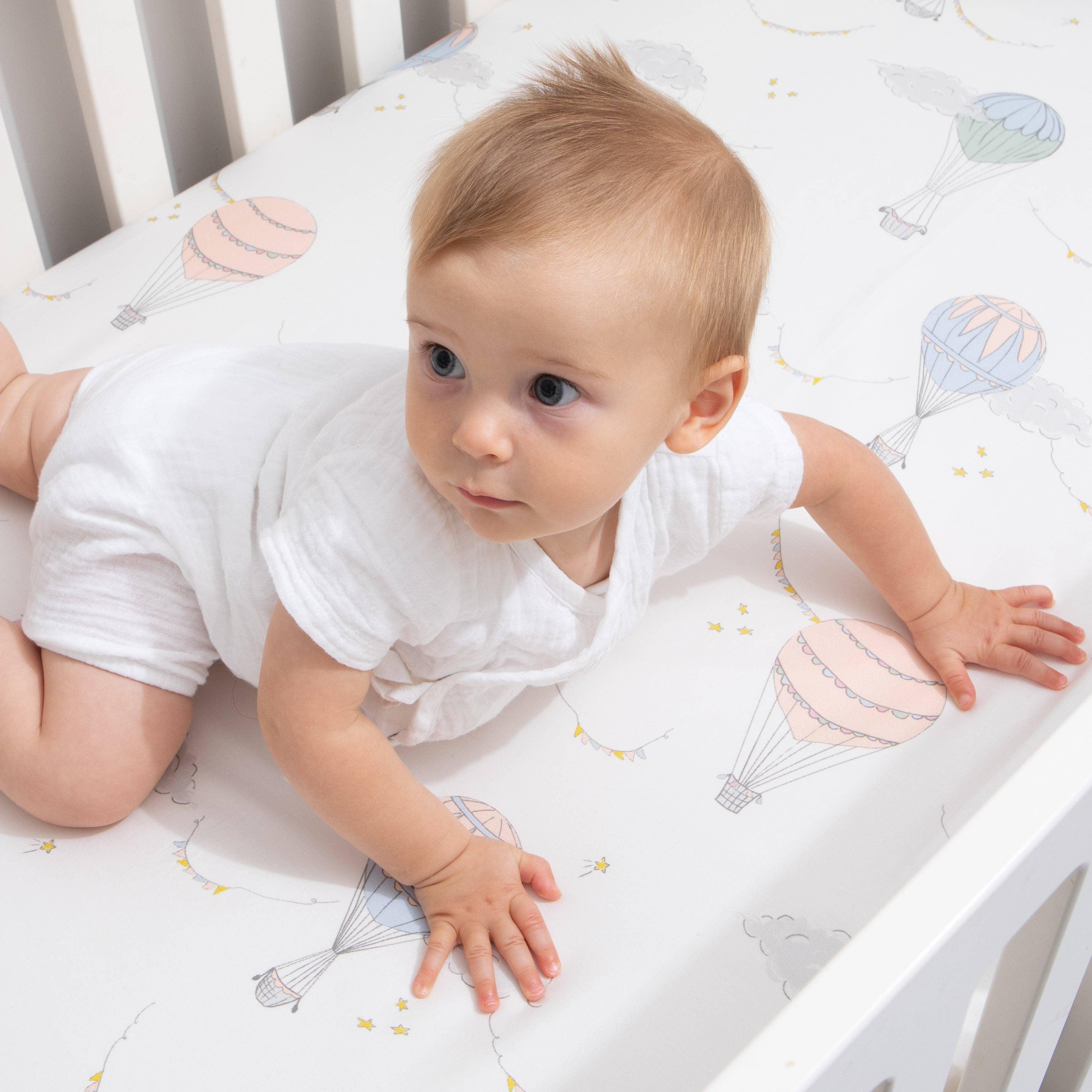 Touch The Sky Crib Sheet - Pink
