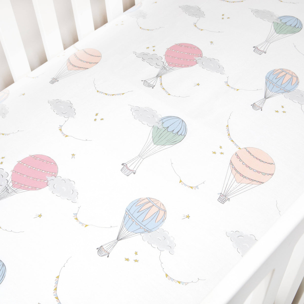Touch The Sky Crib Sheet - Pink