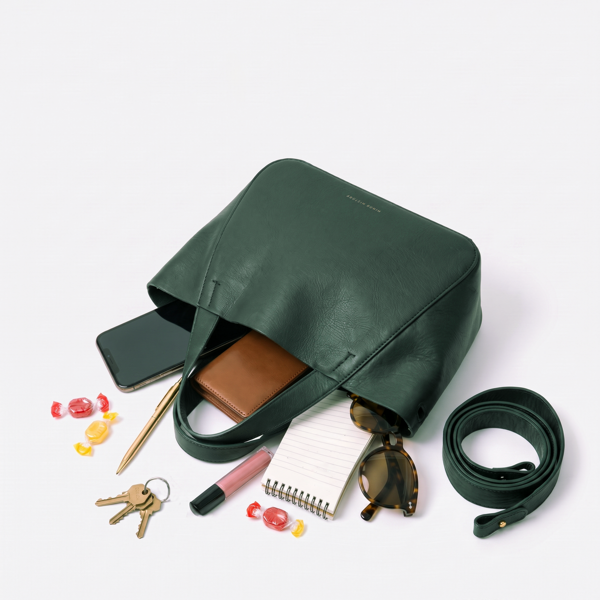 Minor History Little Times Tote in evergreen, with everyday essentials