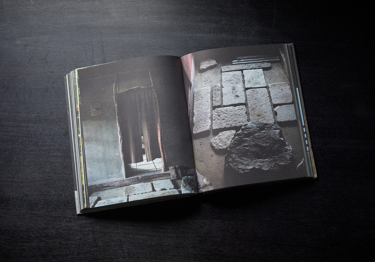Axel Vervoordt: Wabi Inspirations, interior spread