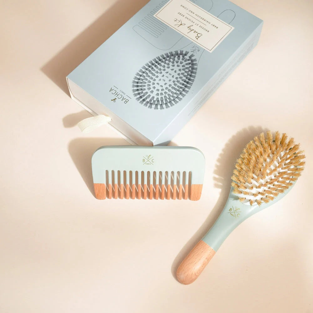 Bachca baby brush and beechwood comb set in blue