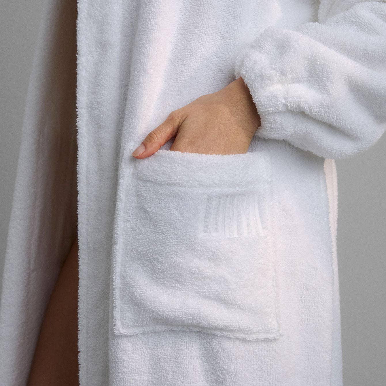 Spa Terry Robe: Sincere White / M