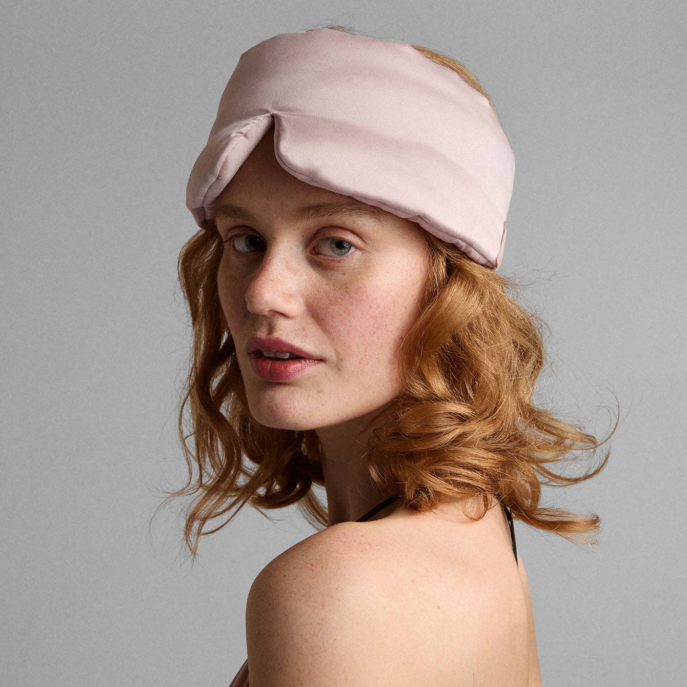 Washable Silk Sleep Mask: Delicate Pink / English / S