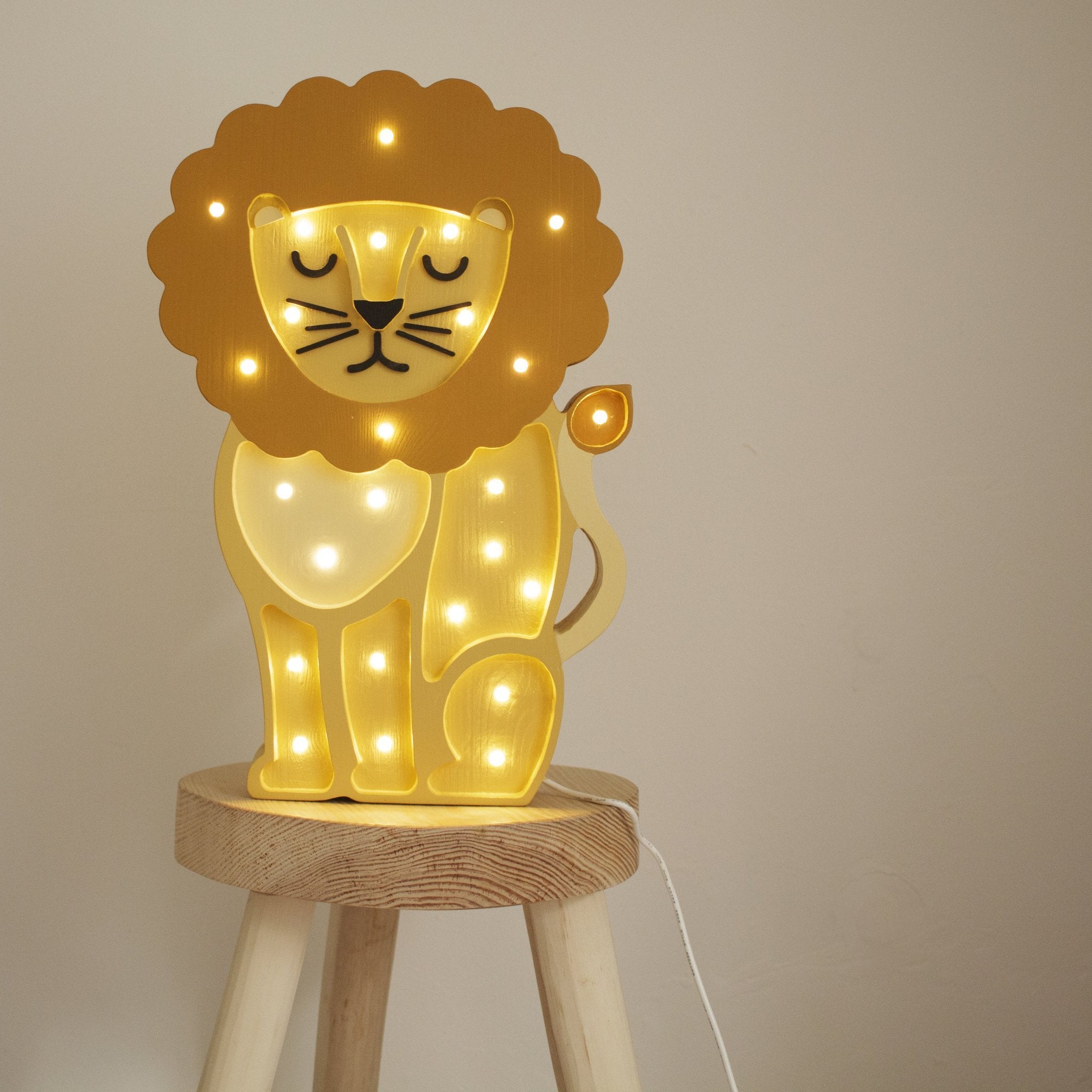 Lion Lamp